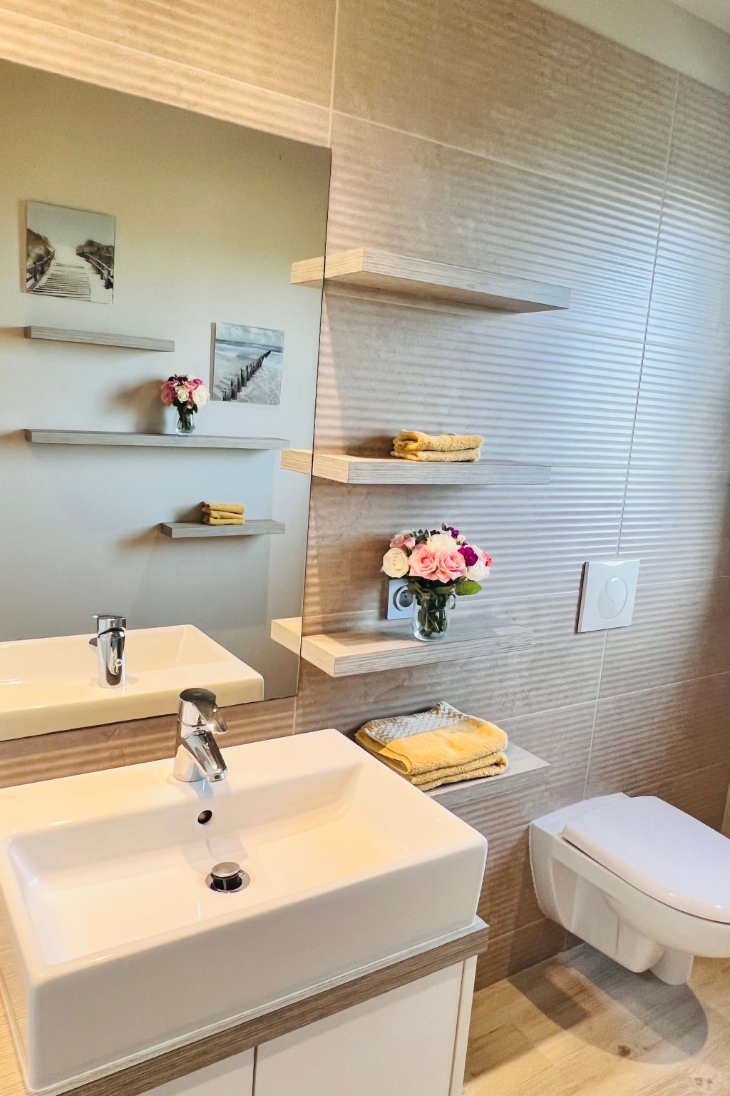 Villa Tante Alice  Meerblick Komfort Villa Alleinlage mit Aufzug Jacuzzi Dampfb-Binnen