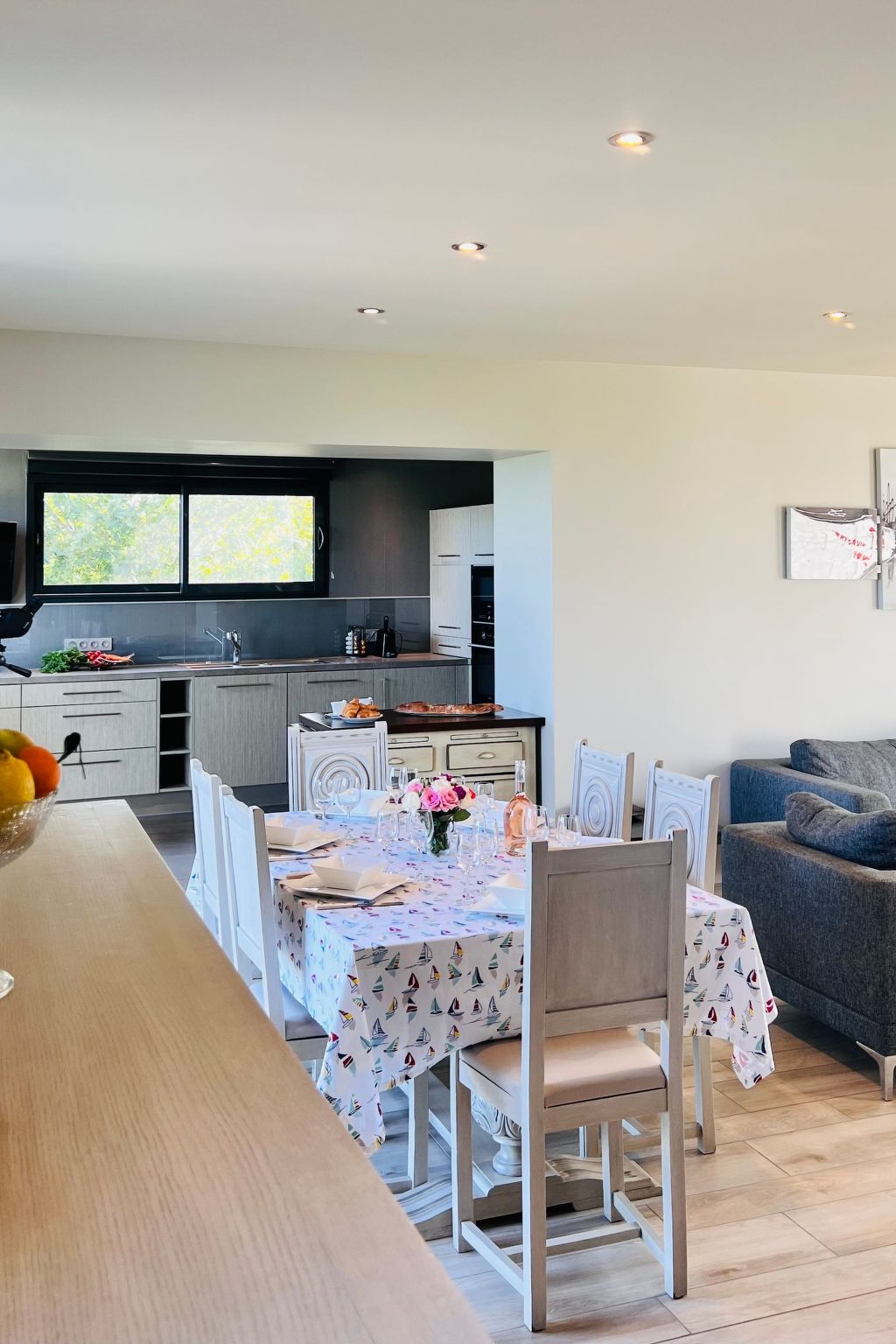 Villa Tante Alice  Meerblick Komfort Villa Alleinlage mit Aufzug Jacuzzi Dampfb-Binnen