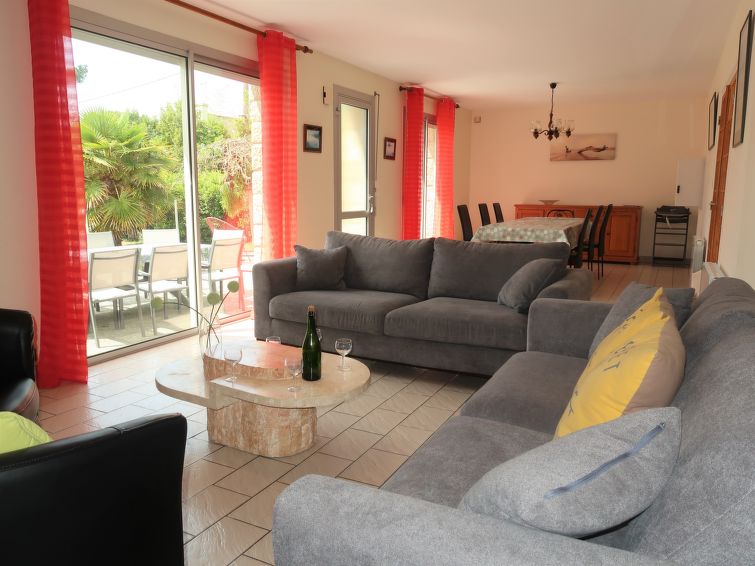 Search and Stay destination Combrit, Bretagne - France from AU$ 231. Avel Moor