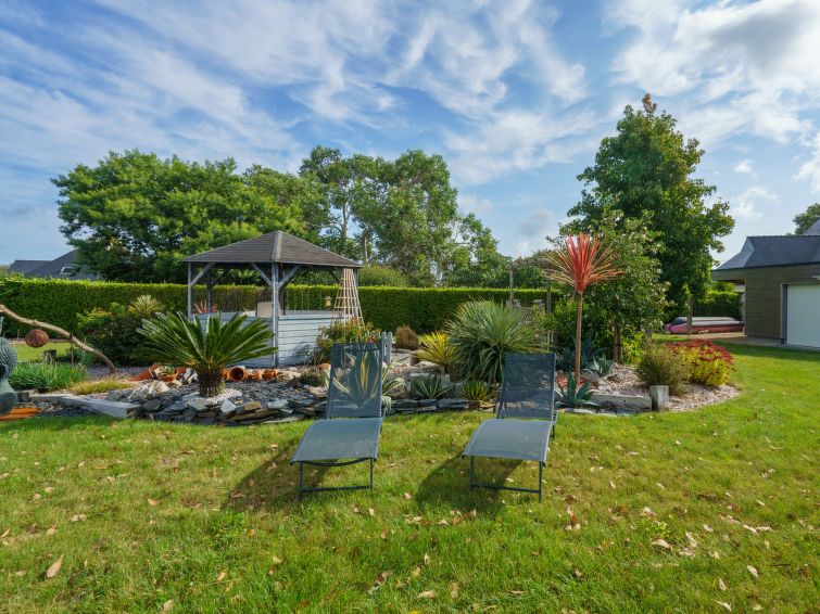 Search and Stay destination Loctudy, Bretagne - France from AU$ 210. Guiriden