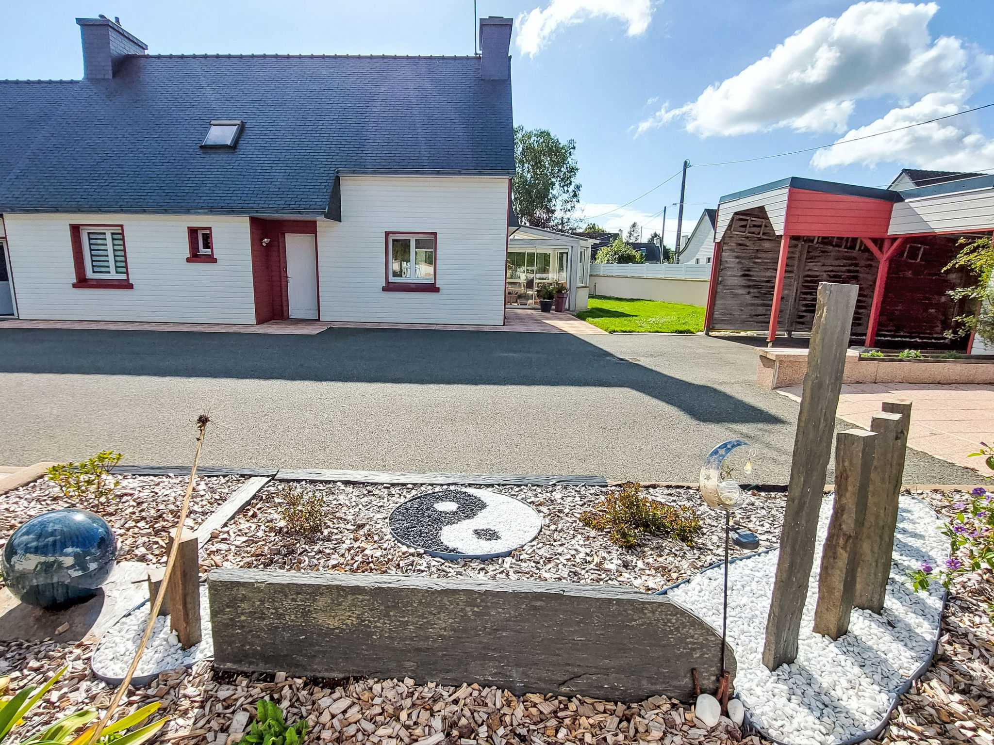 Guiriden-Outside