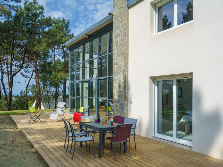 Search and Stay Destinations. Holidays Rentals in Crozon, Finistere - Brittany - France