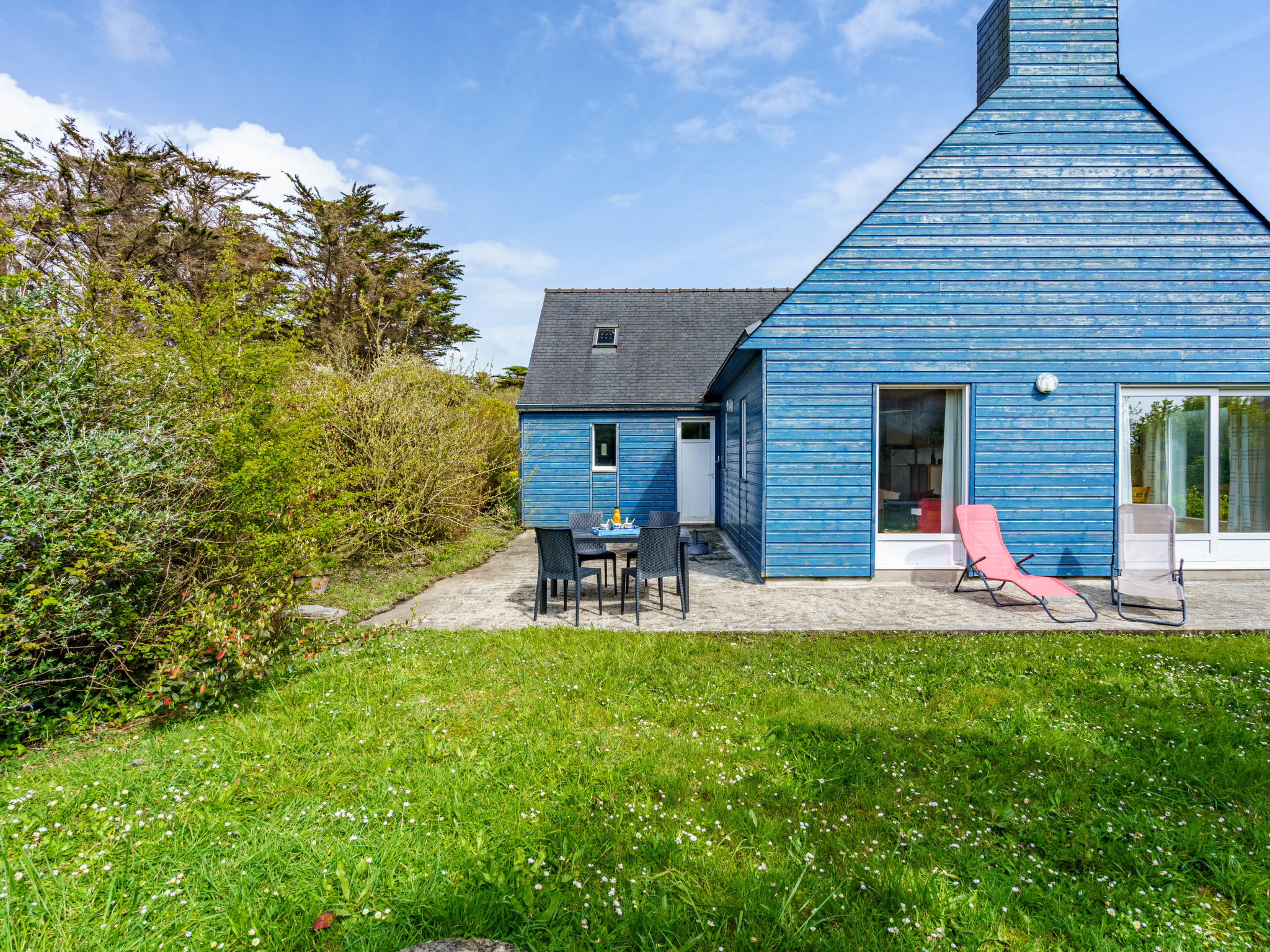 Photo of maison bleue