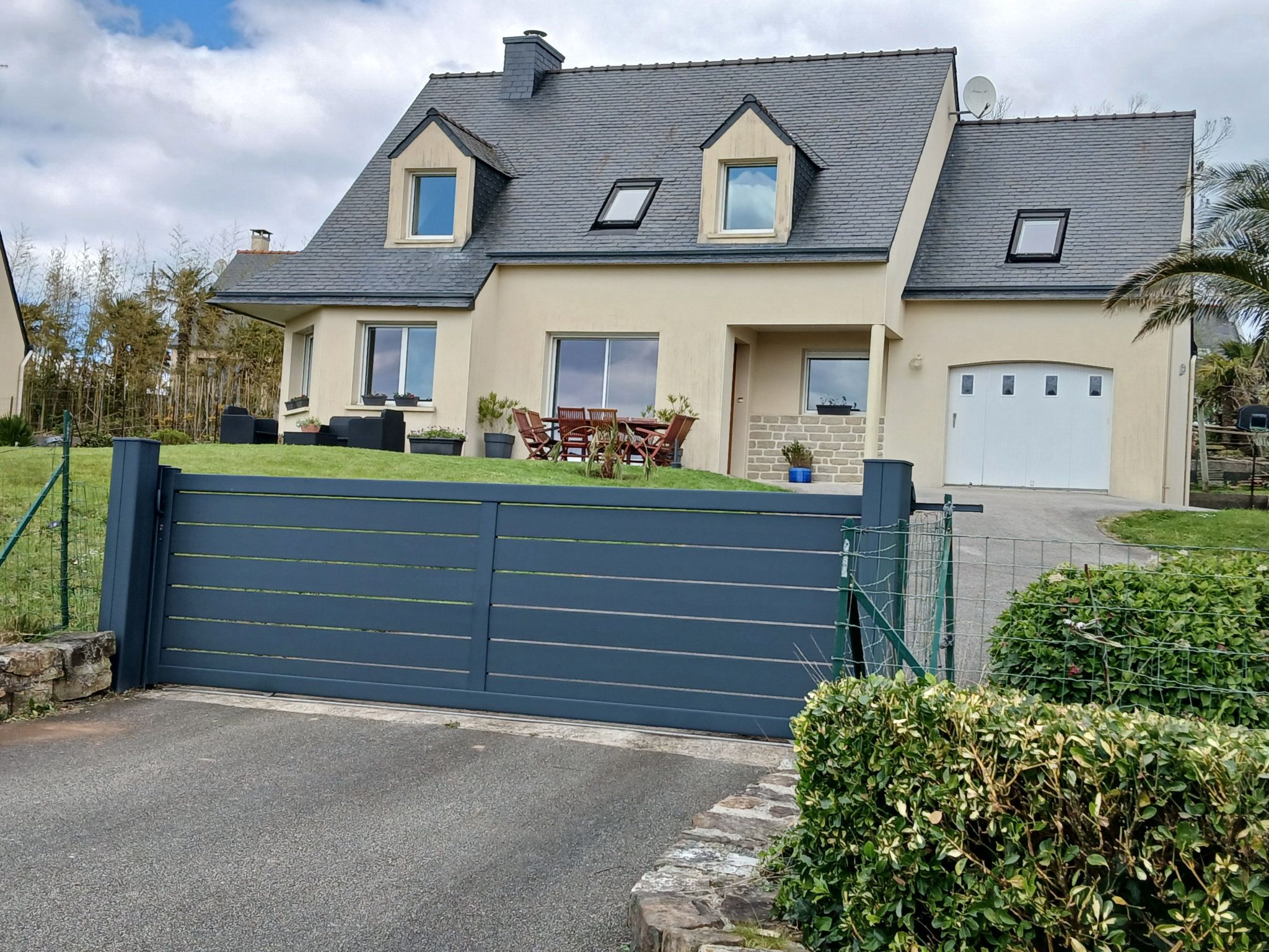 Haus mit Garten und herrlichem Meerblick-Binnen