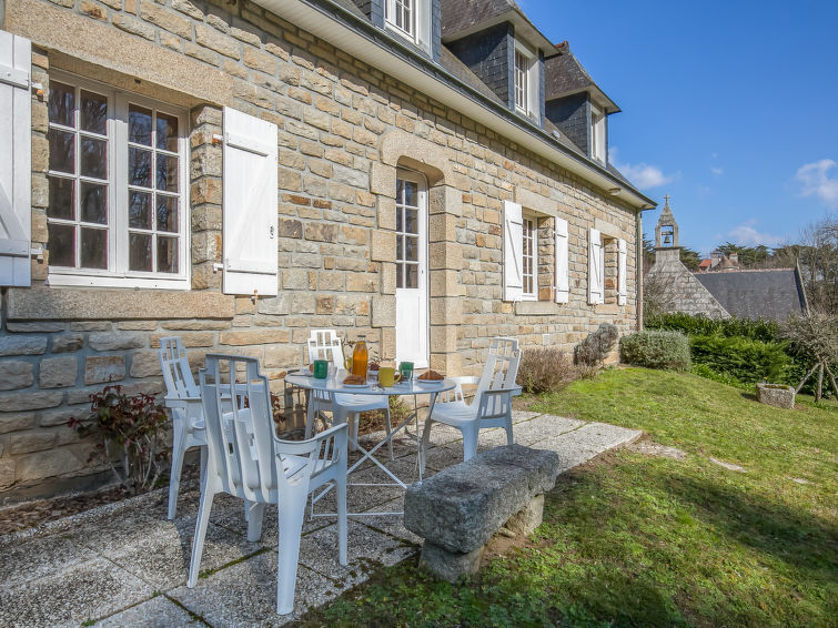 Search and Stay destination Névez, Bretagne - France from AU$ 227. Saint Nicolas