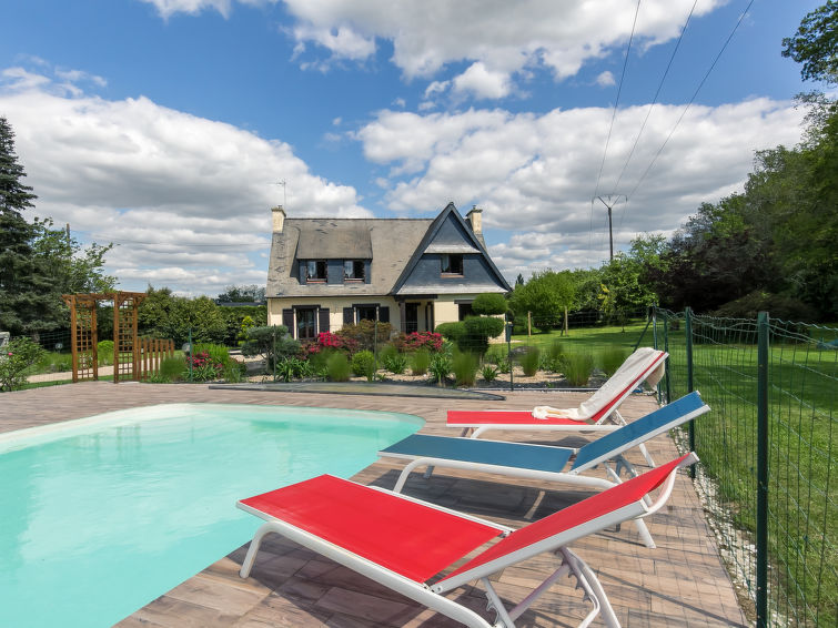 Search and Stay destination Trégunc, Bretagne - France from AU$ 329. Villa Rocuet