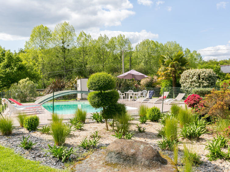 Search and Stay destination Trégunc, Bretagne - France from AU$ 329. Villa Rocuet