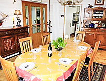 Holiday home Ty Patrick