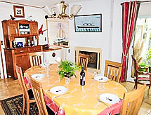 Holiday home Ty Patrick