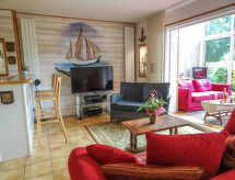 Holiday home Ty Patrick