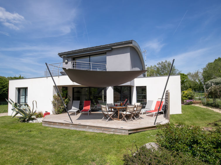 Search and Stay destination Trégunc, Bretagne - France from AU$ 256. La Lauremma