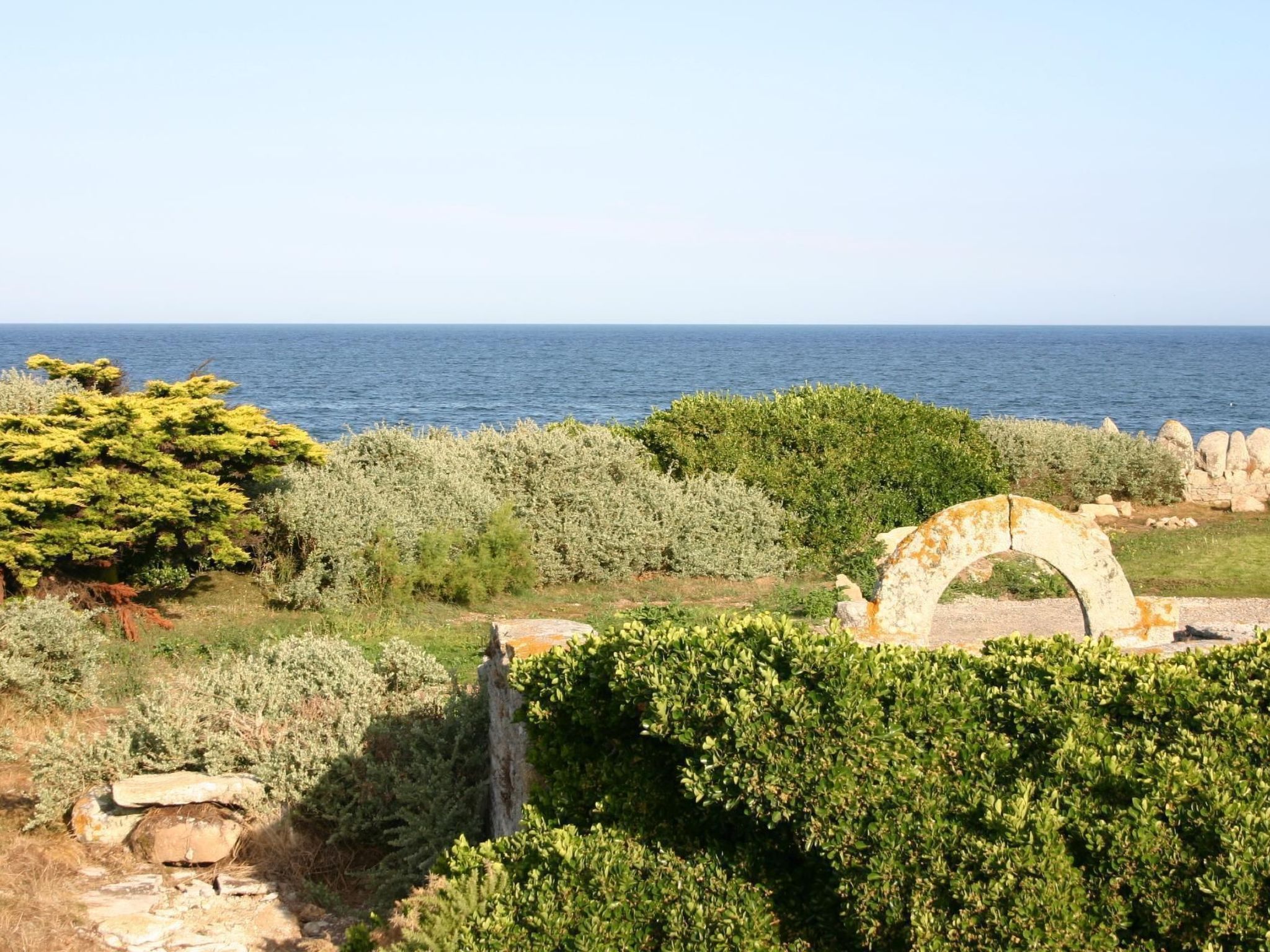 Ferienvilla mit Blick auf das Wasser-Image-tags.info