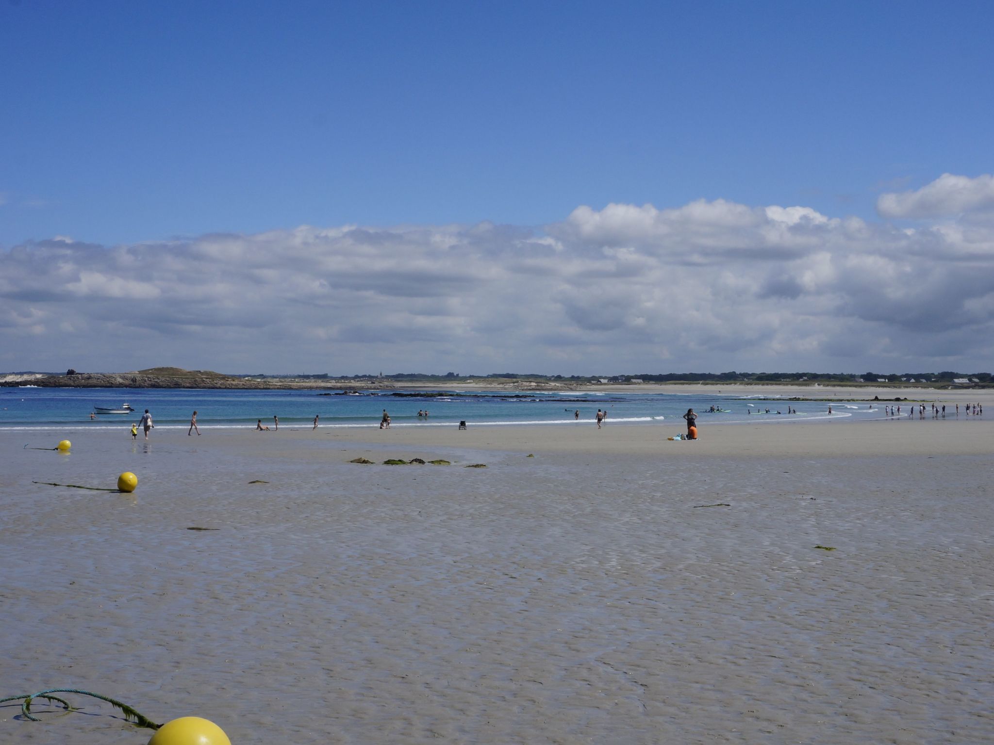 Ferienvilla mit Blick auf das Wasser-Image-tags.info