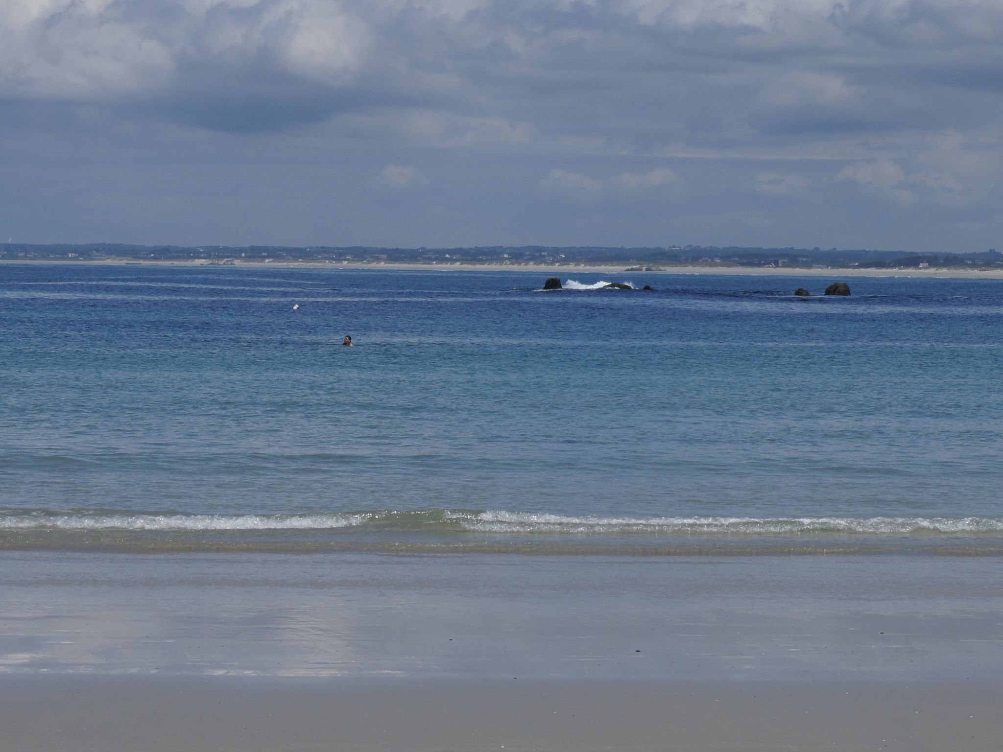 Ferienvilla mit Blick auf das Wasser-Image-tags.info