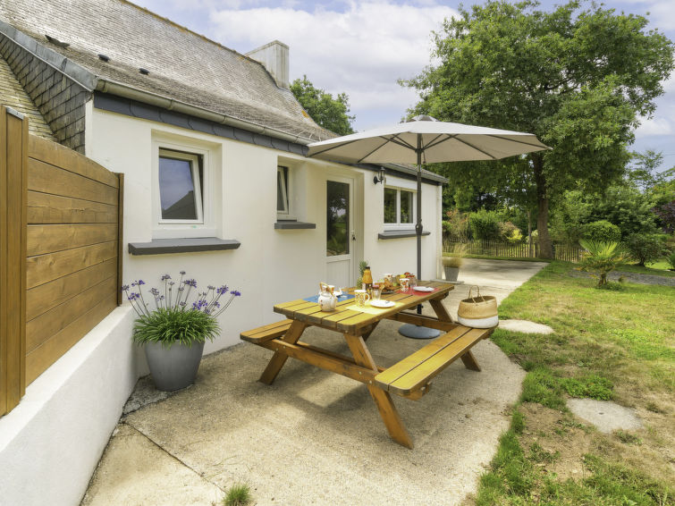 Search and Stay destination Pouldreuzic, Bretagne - France from AU$ 122. Ty Naïg