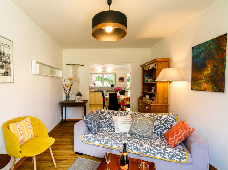 Search and Stay destination Pouldreuzic, Bretagne - France from AU$ 122. Ty Naïg