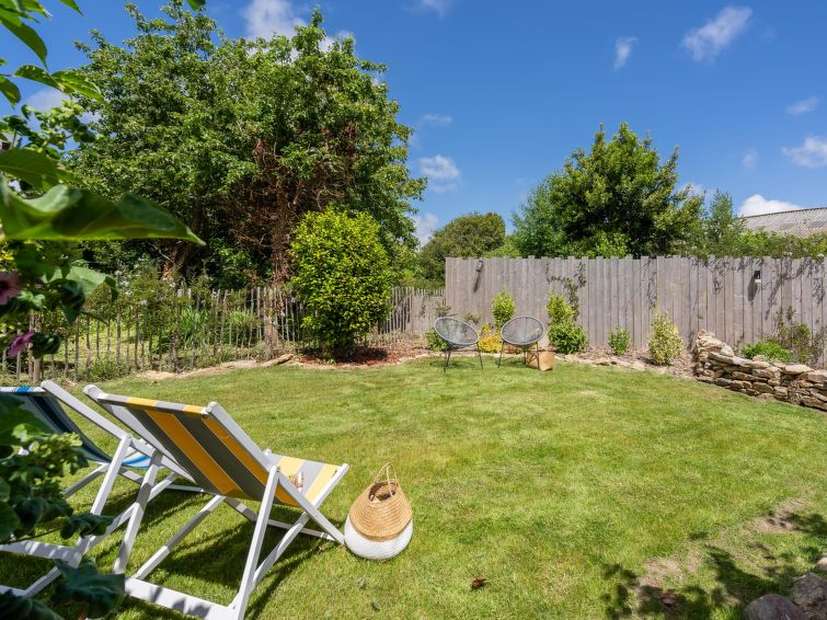 Search and Stay destination Plonéour-Lanvern, Bretagne - France from AU$ 163. Ty Bihan