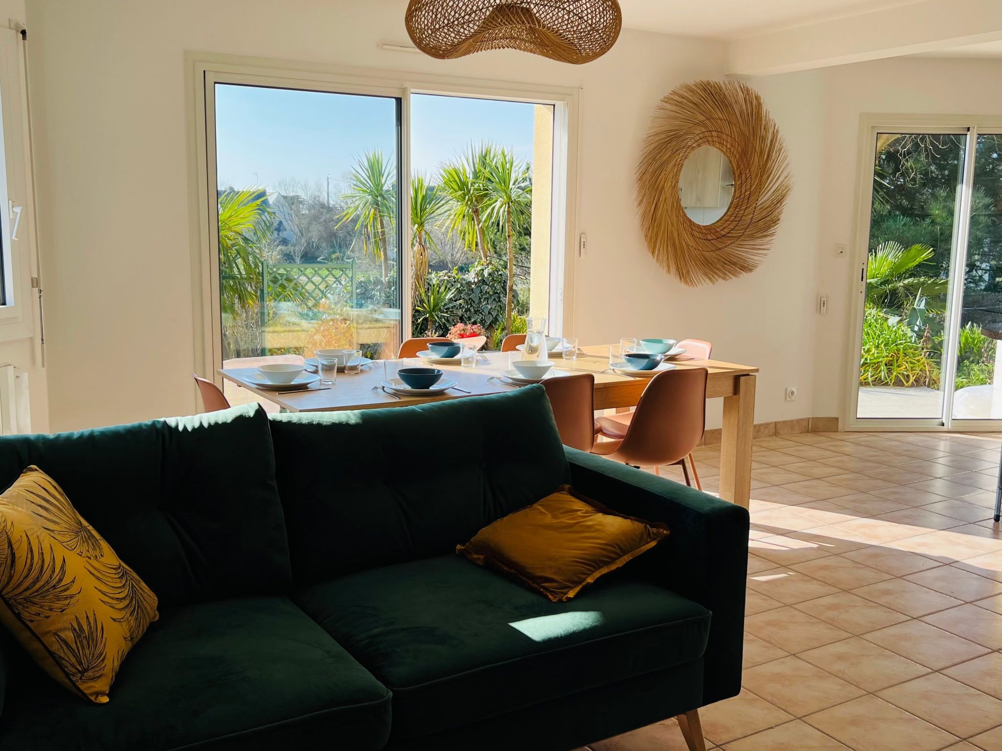 Prächtige Villa mit exotischem Garten, Strand 200m entfernt-Dedans