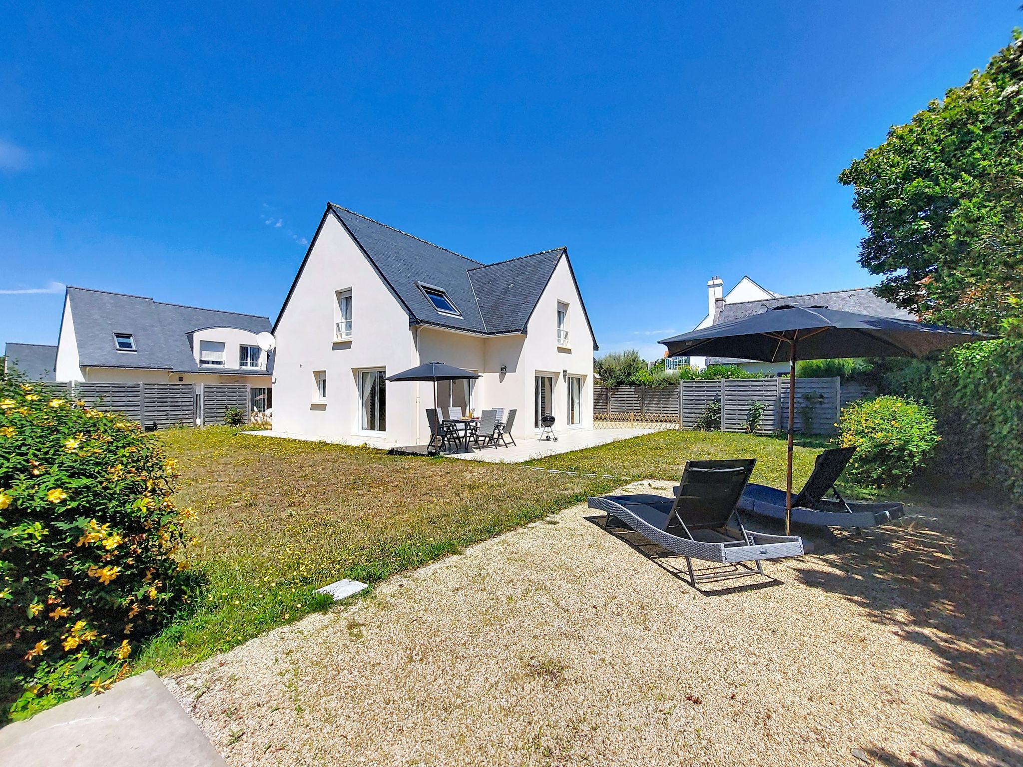 Villa de la Paix - Buiten