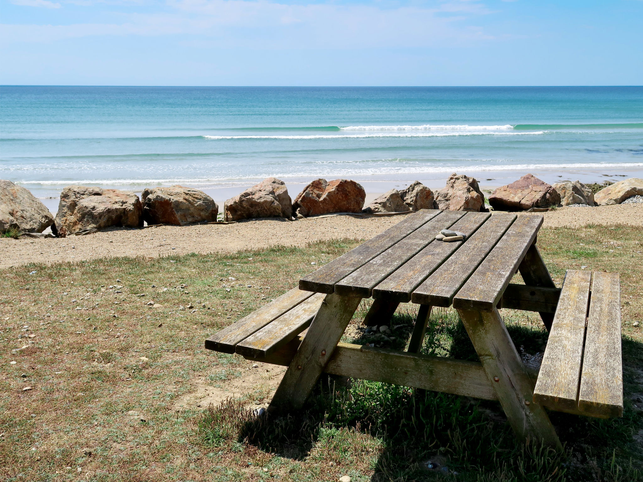 Les Volets Rouges-Draußen