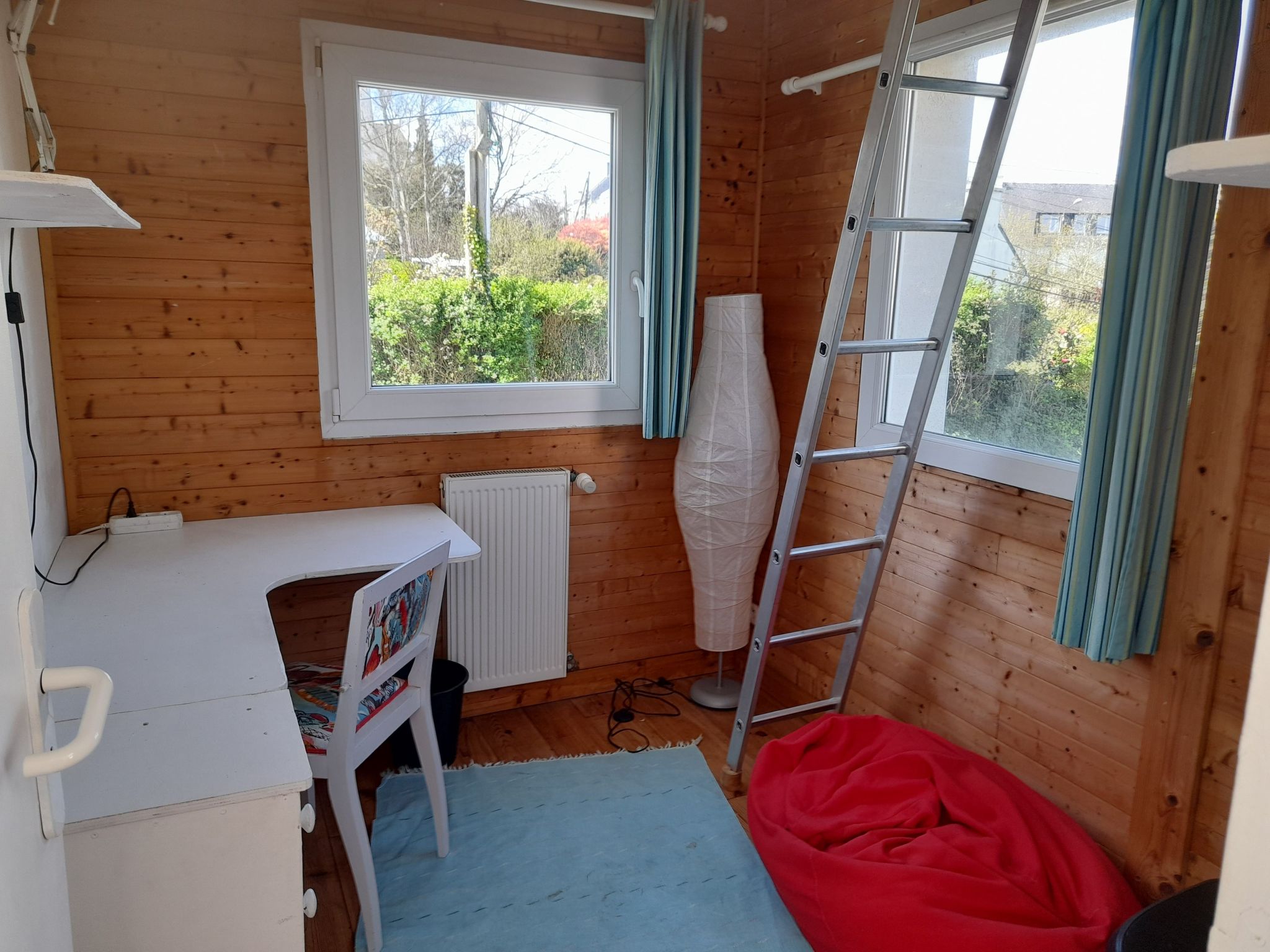 Kleine Wohnung in großem Familienhaus