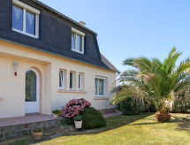 Rustiek vakantiehuis Ty Ménez nabij strand Penharn in Goulien - thumbnail 4