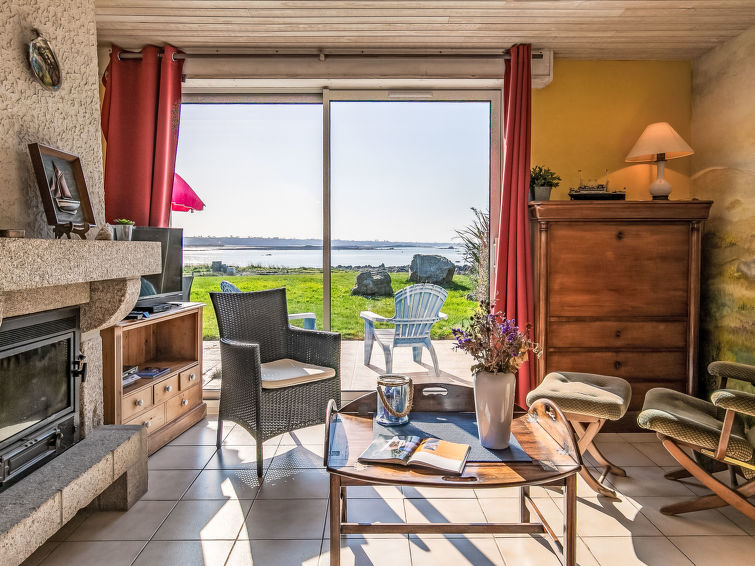 Aan zee: Rustgevend appartement met zeezicht in Kerlouan in Kerlouan