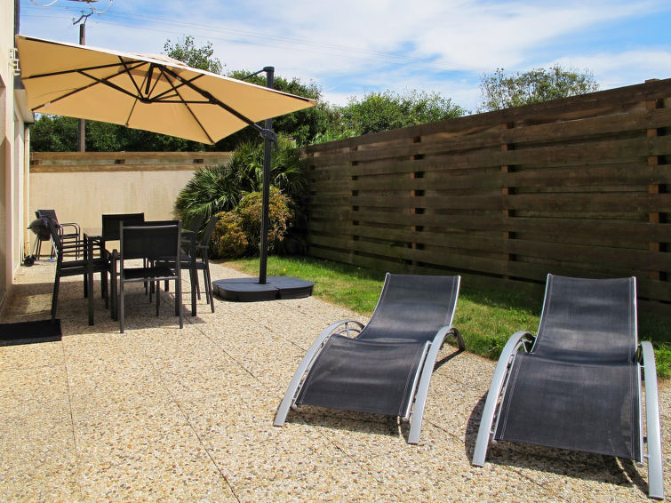 Cremiou Beach Accommodation in Kerlouan