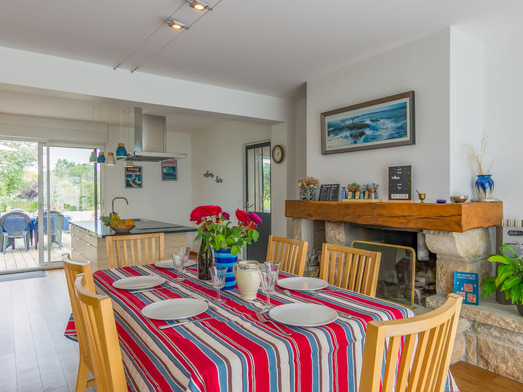 Search and Stay destination Le Conquet, Bretagne - France from AU$ 295. La Grève bleue