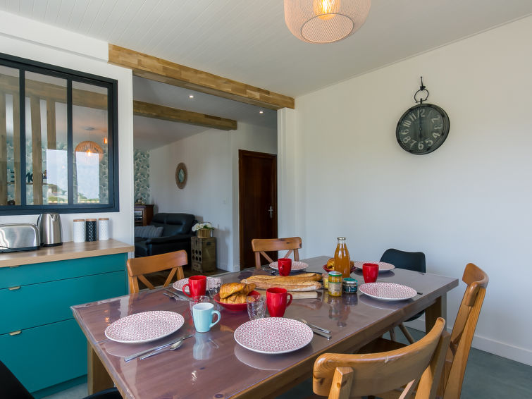 Search and Stay destination Plougasnou, Bretagne - France from AU$ 246. Chez Pascaline
