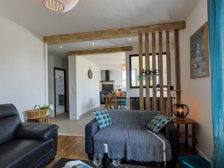 Search and Stay destination Plougasnou, Bretagne - France from AU$ 246. Chez Pascaline