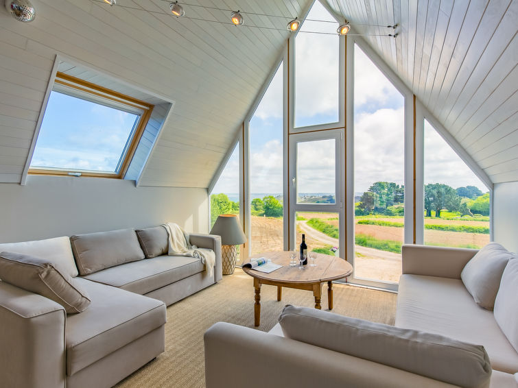 Search and Stay destination Locquirec, Bretagne - France from AU$ 219. La Belle Vue