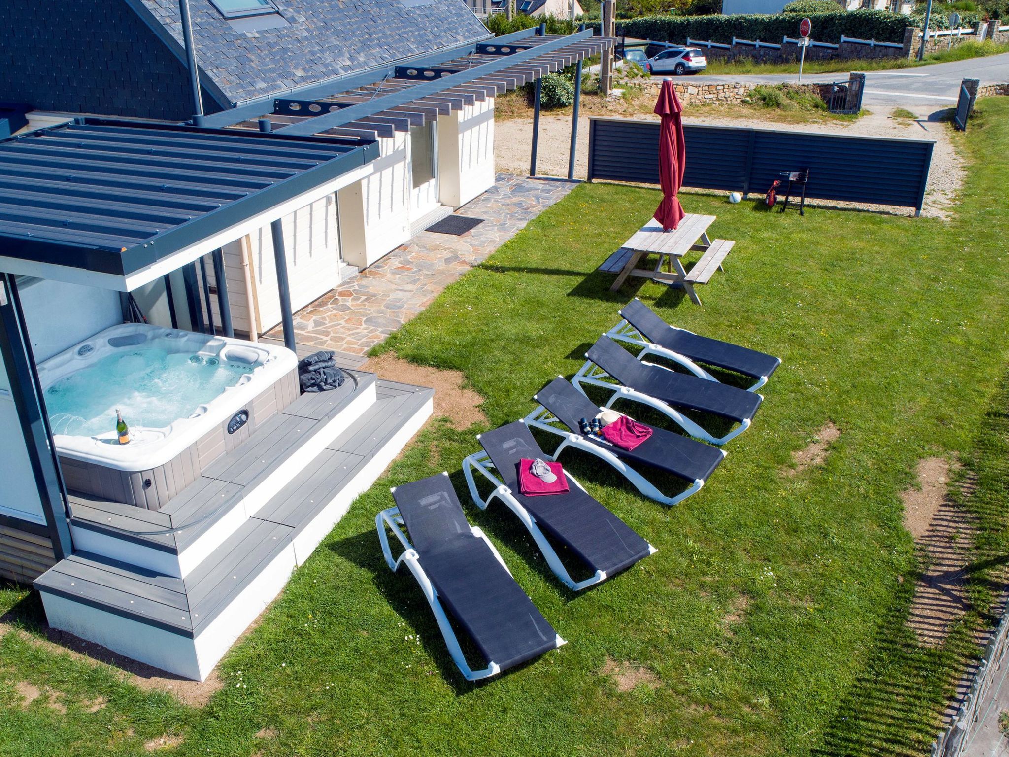 Charmantes Haus mit privatem Jacuzzi in der Bretagne-Binnen