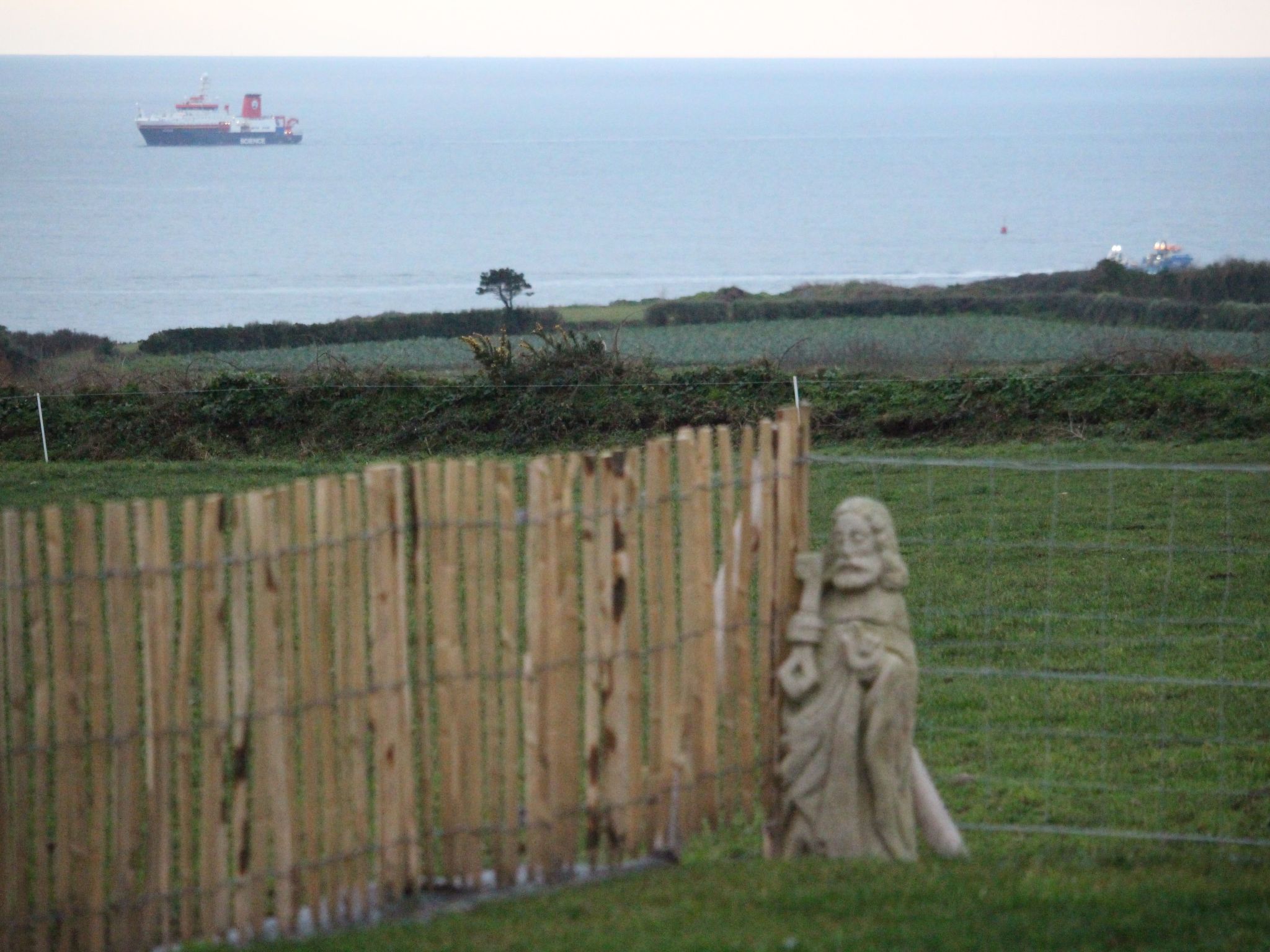 Charmantes Haus mit privatem Jacuzzi in der Bretagne-Binnen