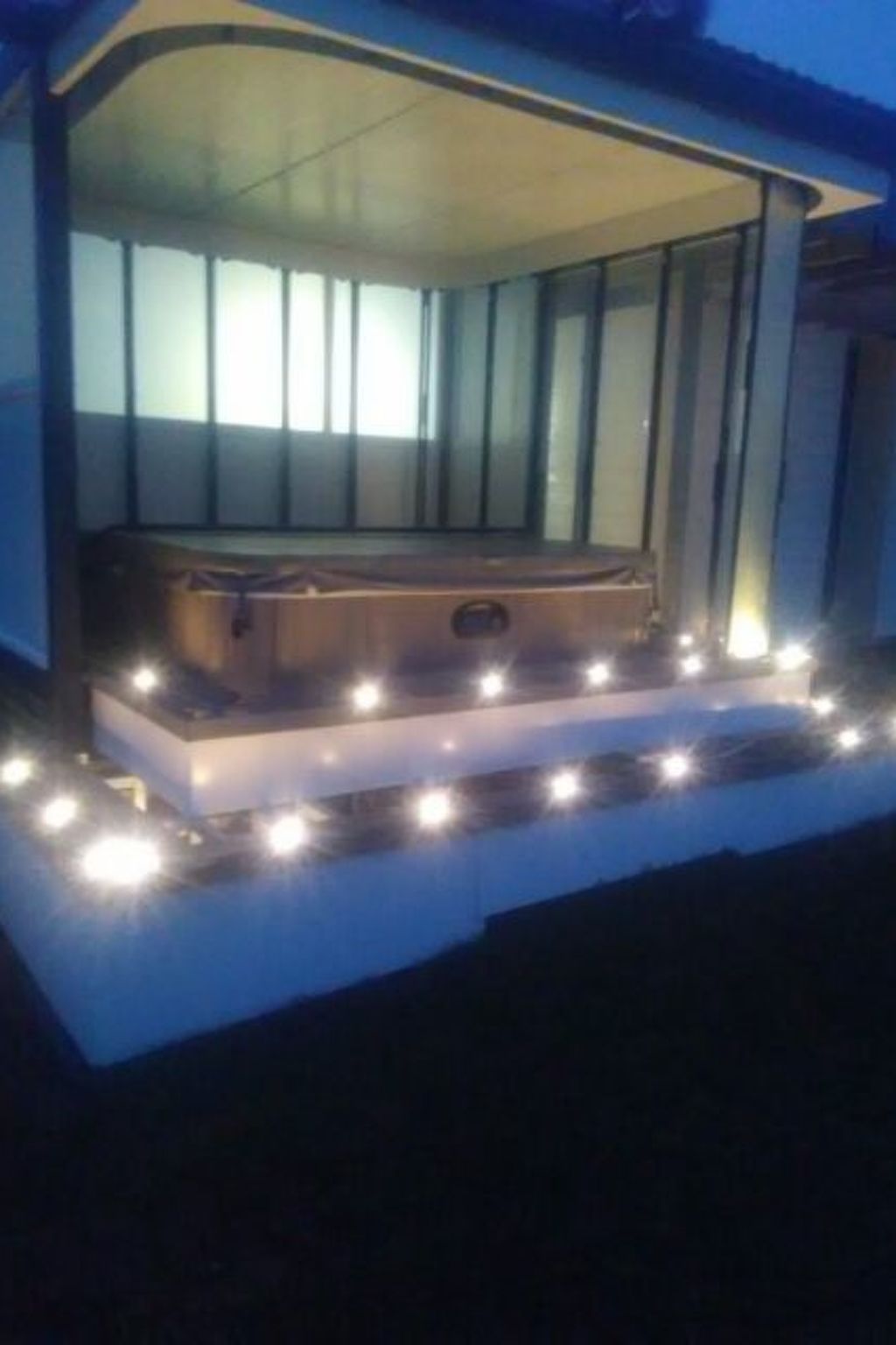 Charmantes Haus mit privatem Jacuzzi in der Bretagne-Binnen