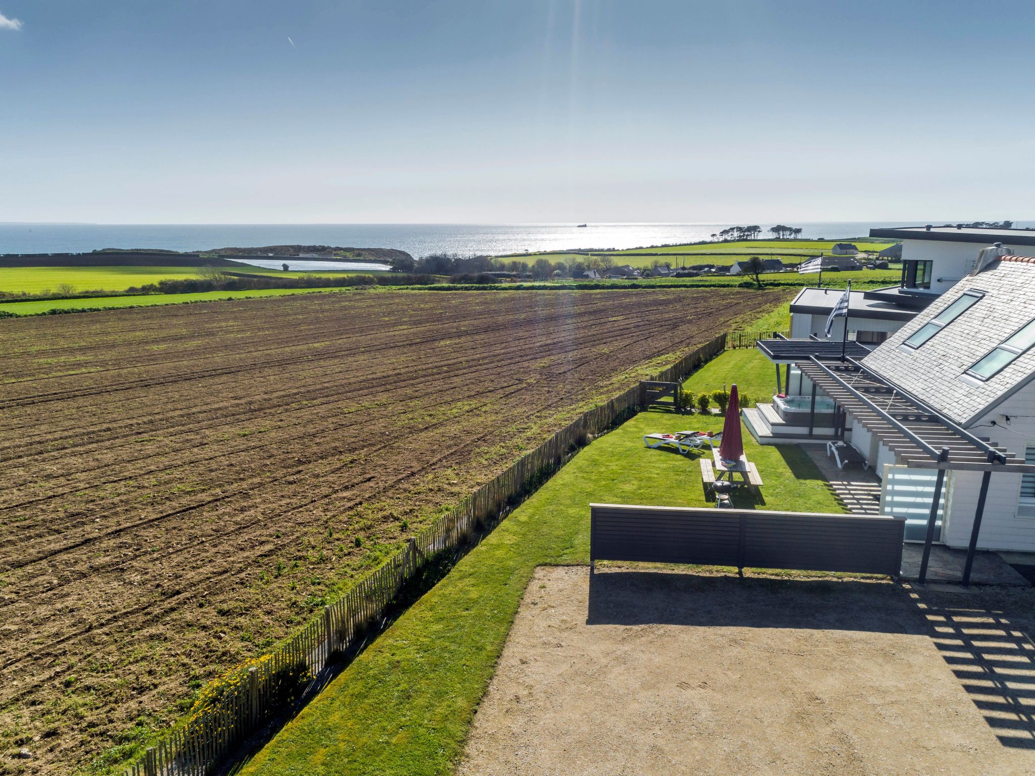 Charmantes Haus mit privatem Jacuzzi in der Bretagne-Binnen