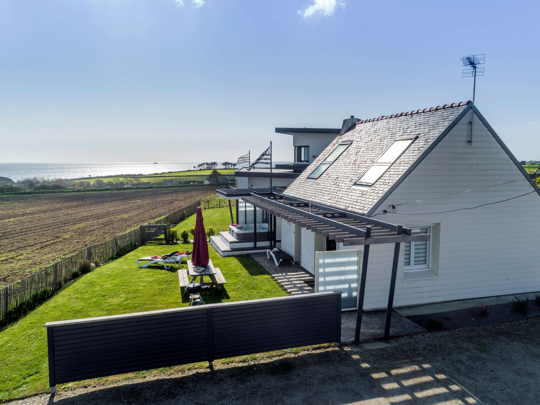 Charmantes Haus mit privatem Jacuzzi in der Bretagne-Binnen