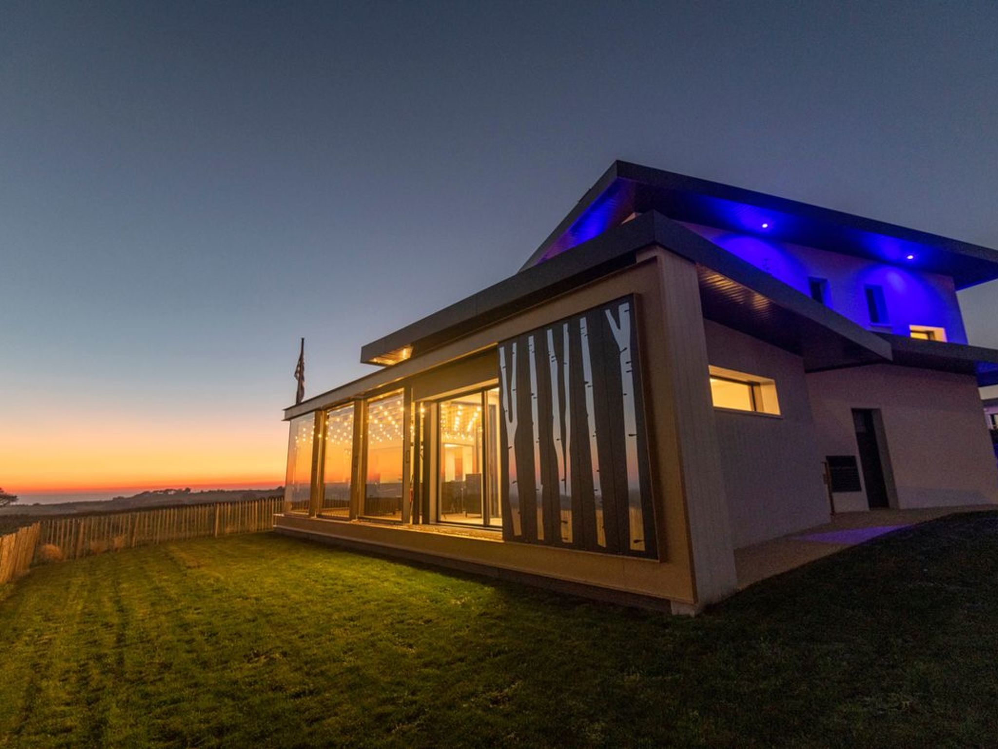 Villa mit Meerblick und privatem Spa - les gîtes de Fabie-Binnen