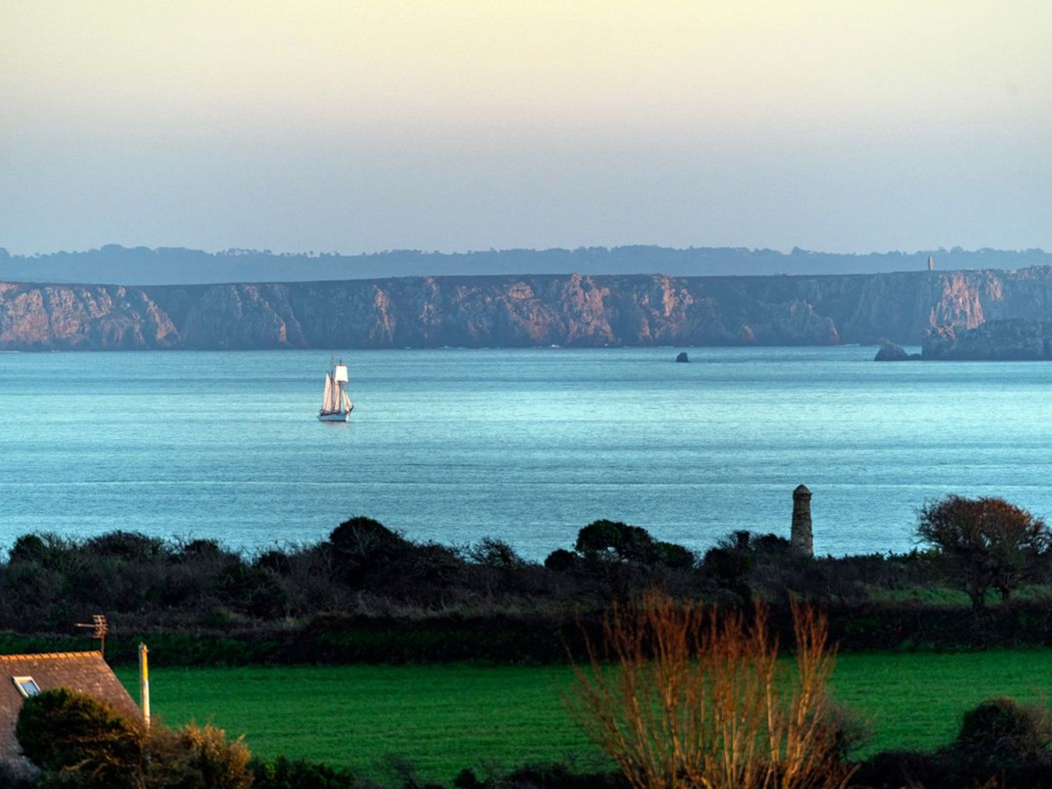 Villa mit Meerblick und privatem Spa - les gîtes de Fabie-Binnen