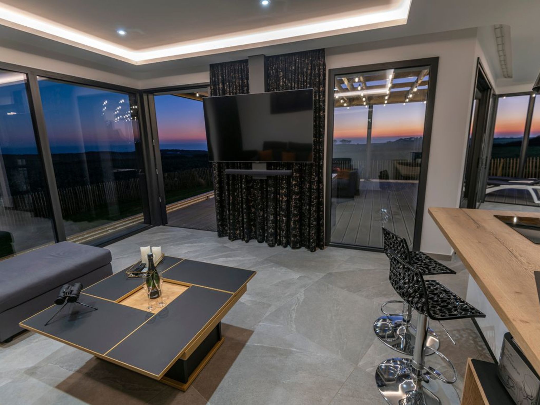 Villa mit Meerblick und privatem Spa - les gîtes de Fabie-Binnen