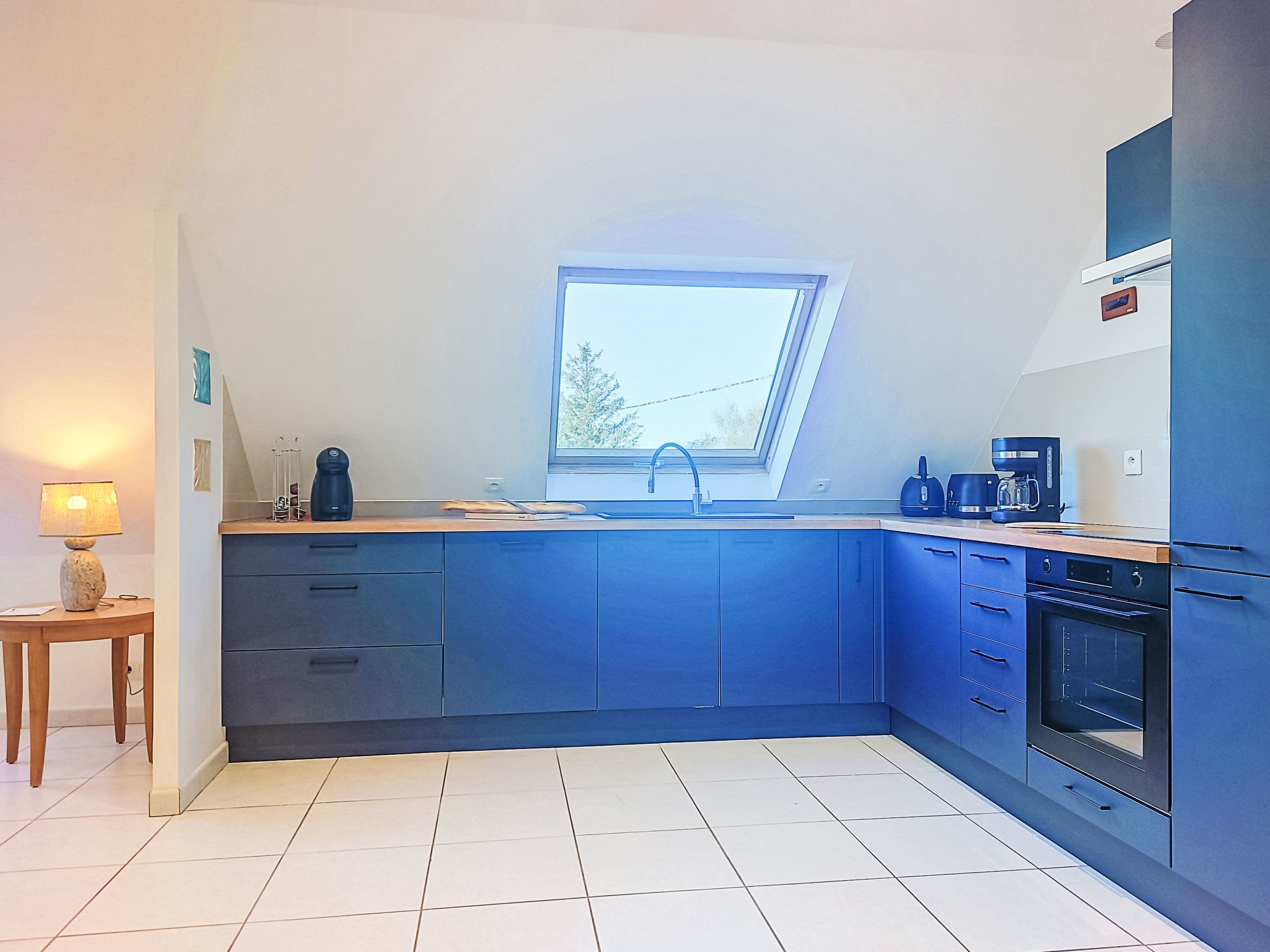 Maison Capucine – Cuisine et coin repas, photo 11 sur 28