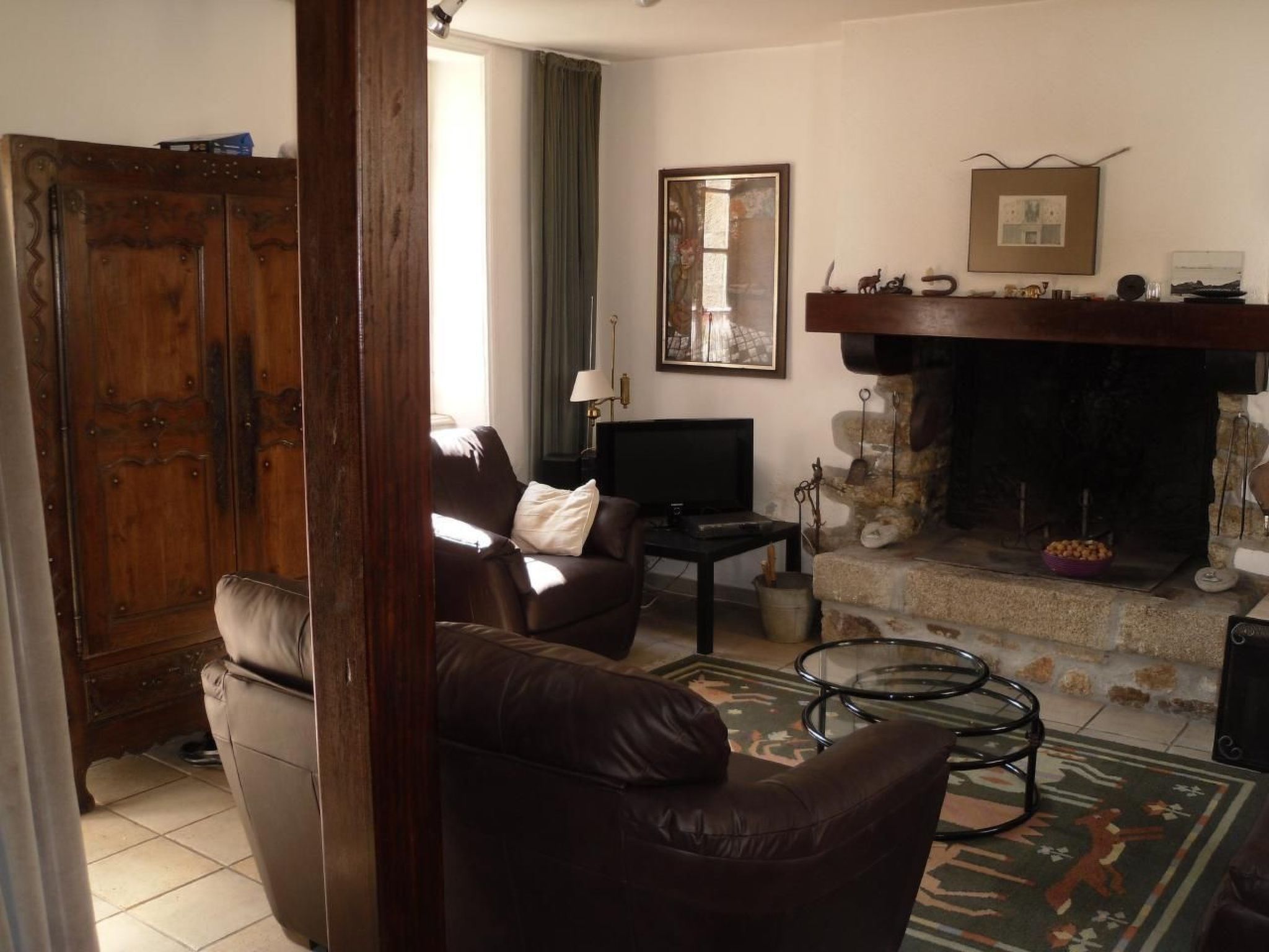 Küstennahes, bretonisches Ferienhaus mit Kamin-Binnen