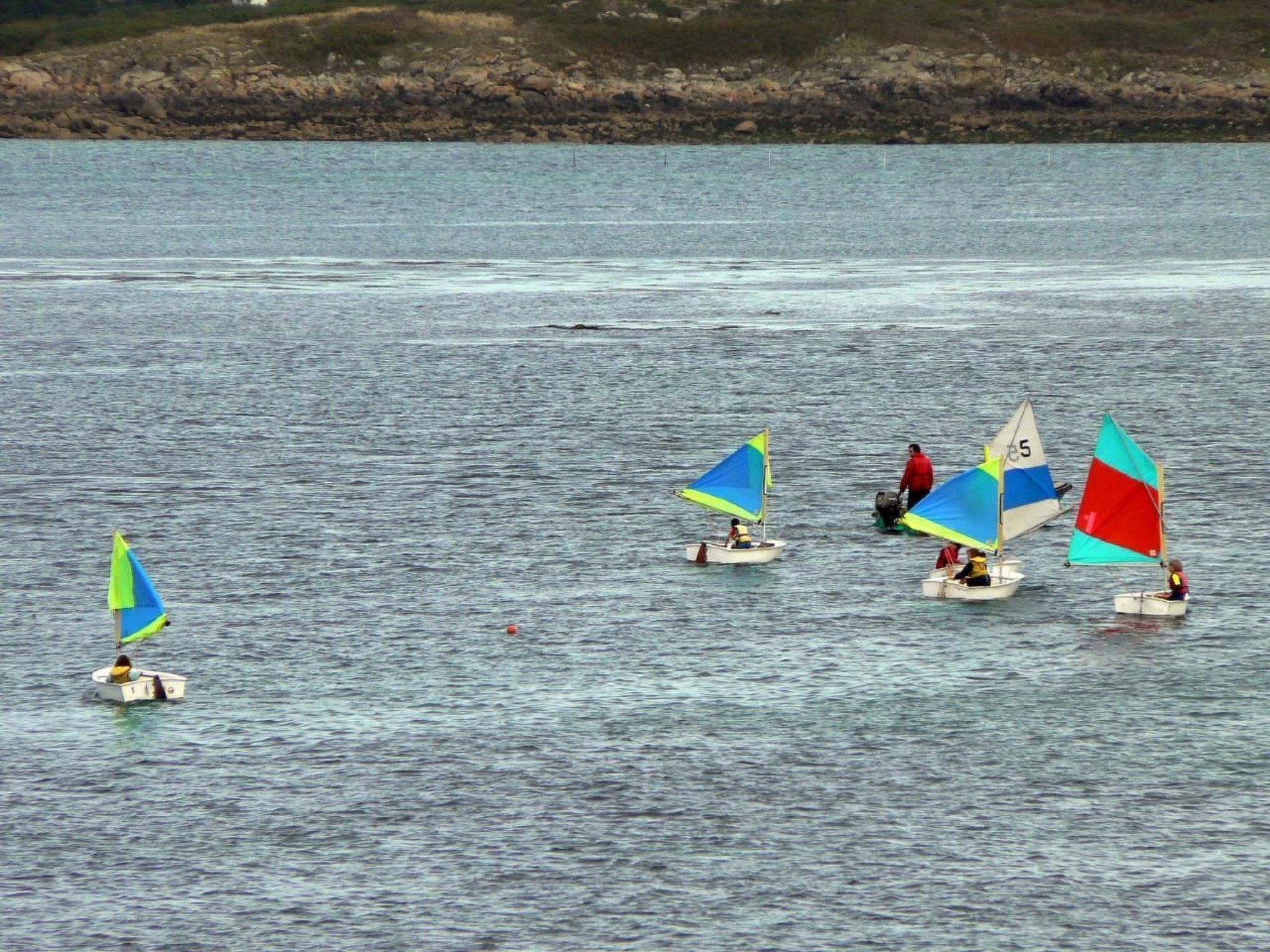 Küstennahes, bretonisches Ferienhaus mit Kamin-Binnen