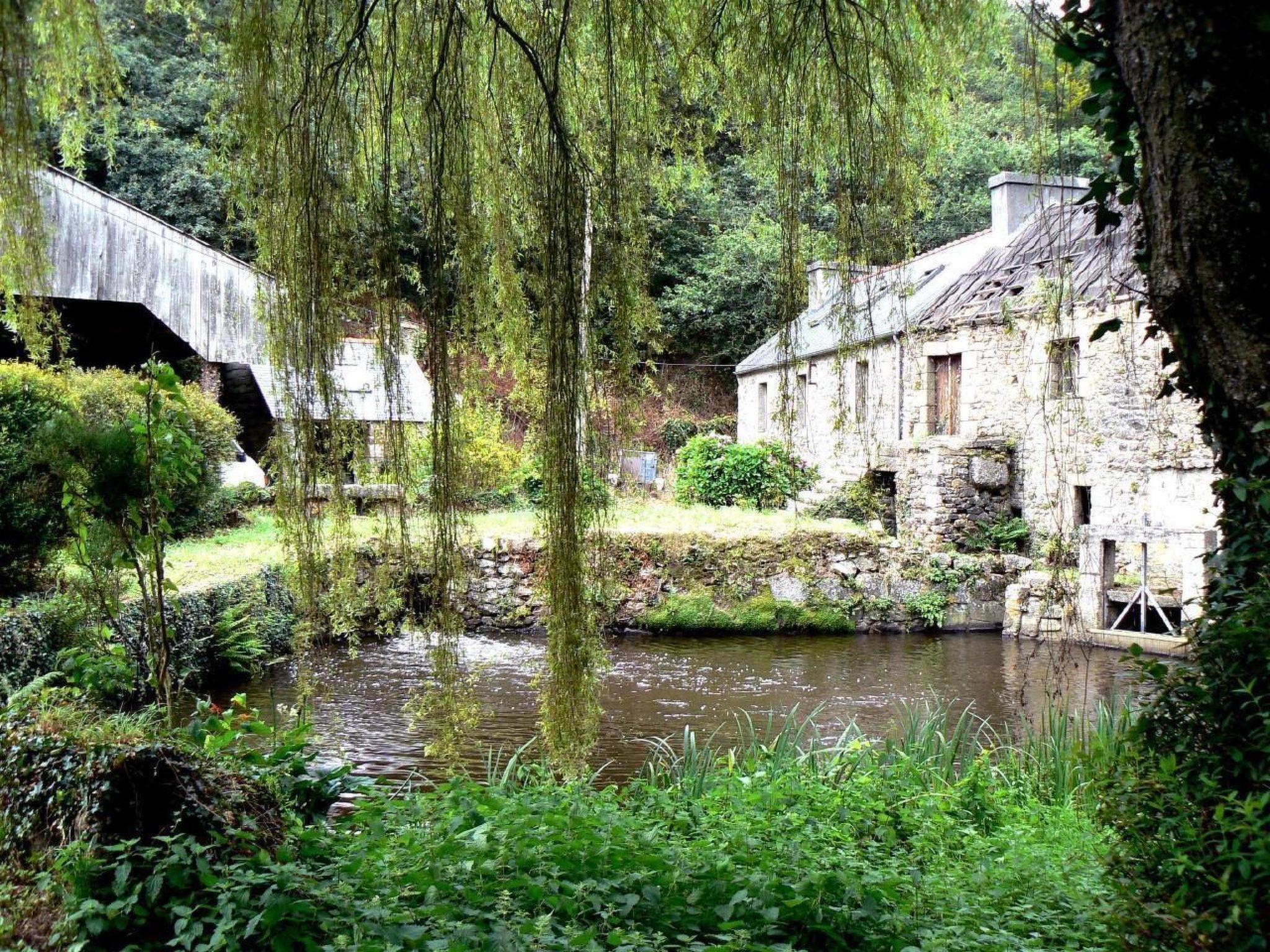 Küstennahes, bretonisches Ferienhaus mit Kamin-Binnen