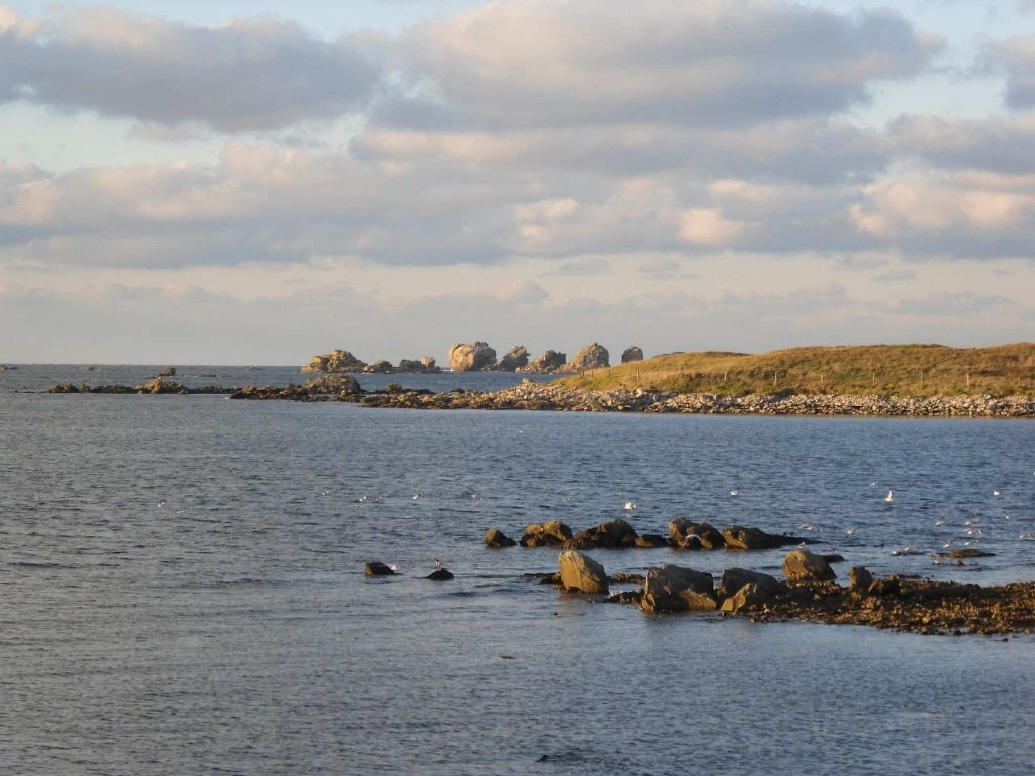 Küstennahes, bretonisches Ferienhaus mit Kamin-Binnen