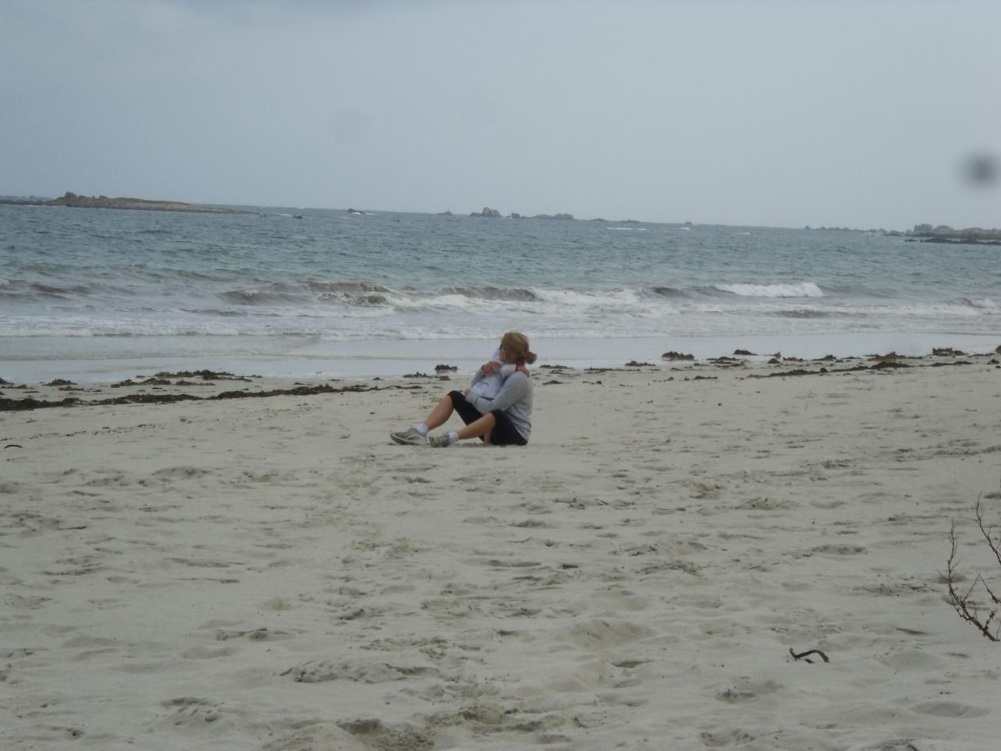 Küstennahes, bretonisches Ferienhaus mit Kamin-Binnen