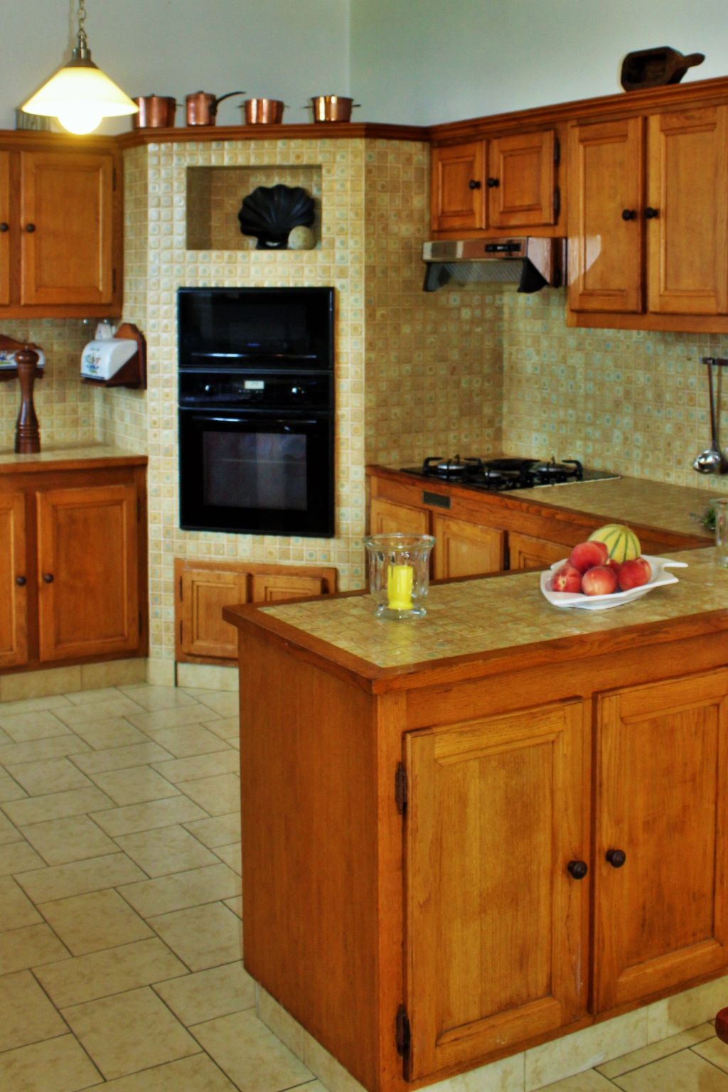 Men Toul Lilia-Binnen