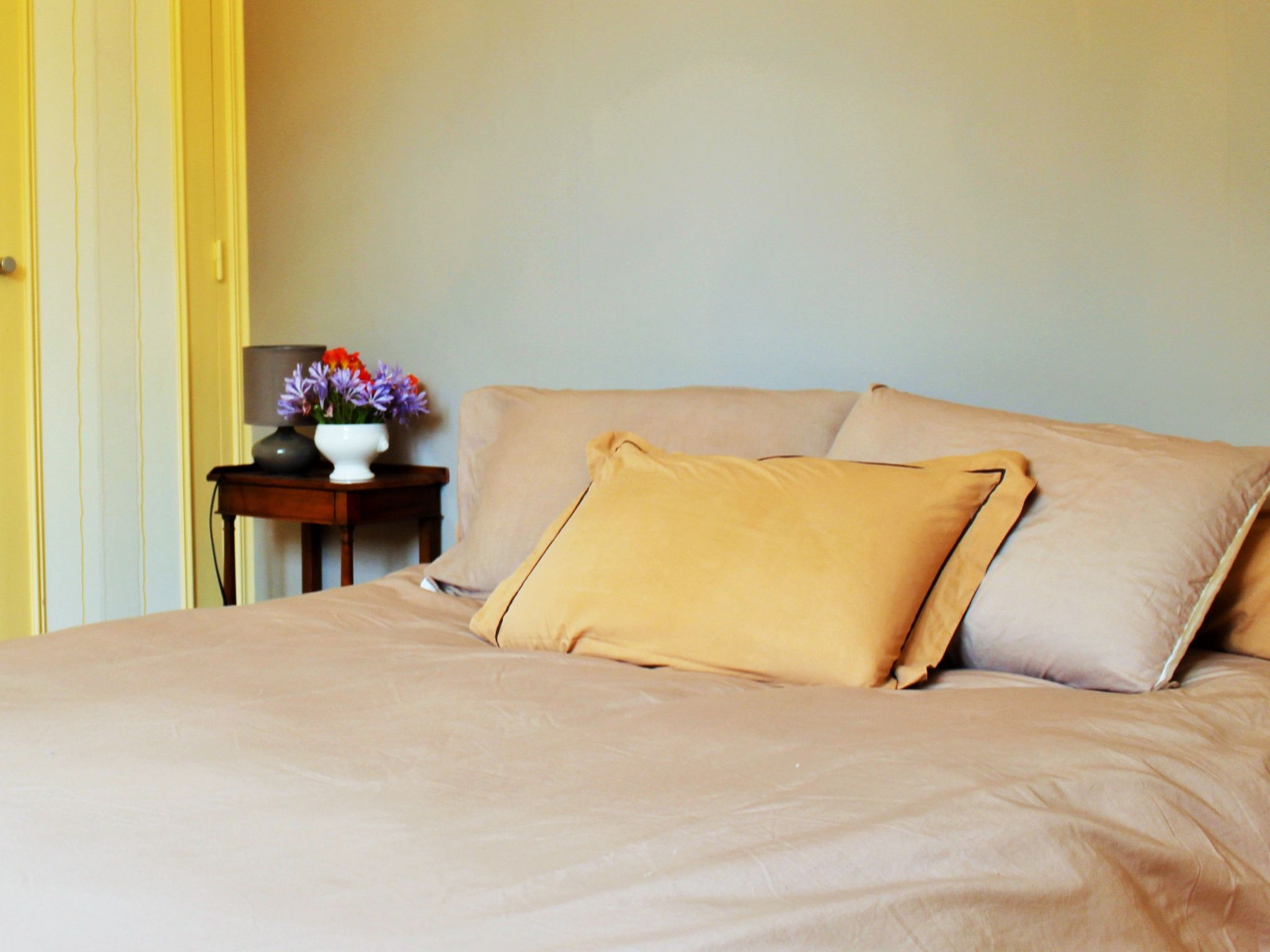 Men Toul Lilia-Binnen