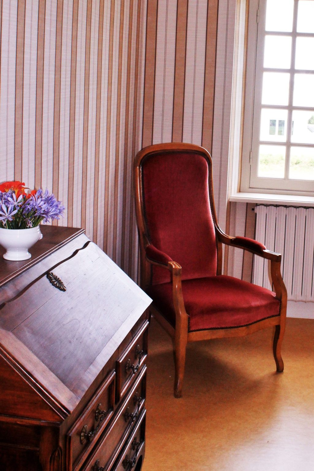 Men Toul Lilia-Binnen