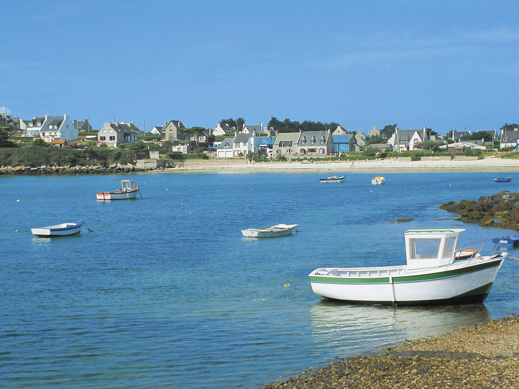 Men Toul Lilia-Omgeving